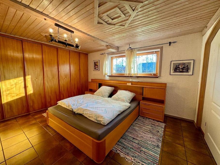 Romantisches Alpenchalet - Mit Sauna Und Kamin - Ruhig Und Zentral Bad Tölz Exterior foto