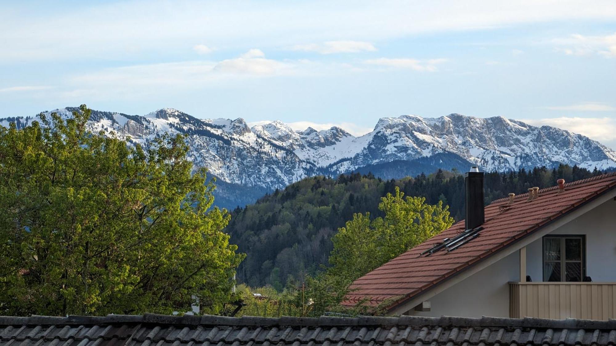Romantisches Alpenchalet - Mit Sauna Und Kamin - Ruhig Und Zentral Bad Tölz Exterior foto