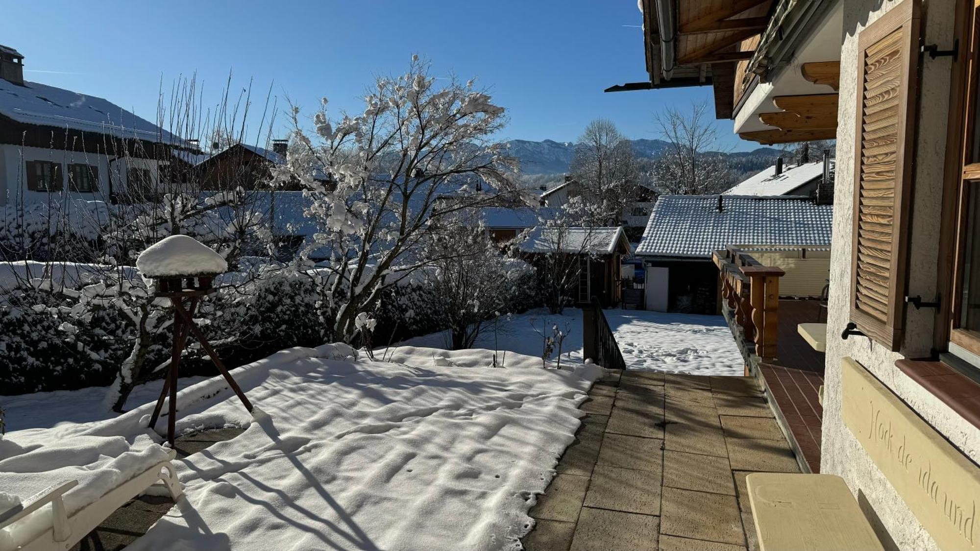 Romantisches Alpenchalet - Mit Sauna Und Kamin - Ruhig Und Zentral Bad Tölz Exterior foto